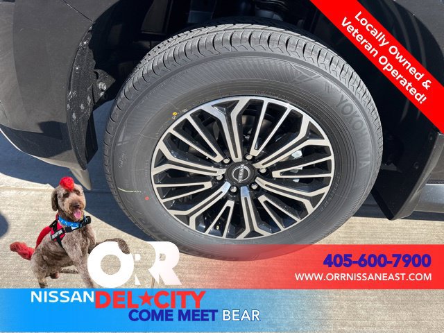 New 2025 Nissan Armada SL w/ Captain's Chari Seat Package AWD/4WD image 9