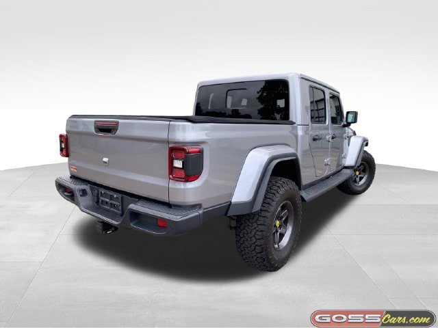 Used 2020 Jeep Gladiator Overland w/ Dual Top Group AWD/4WD image 3