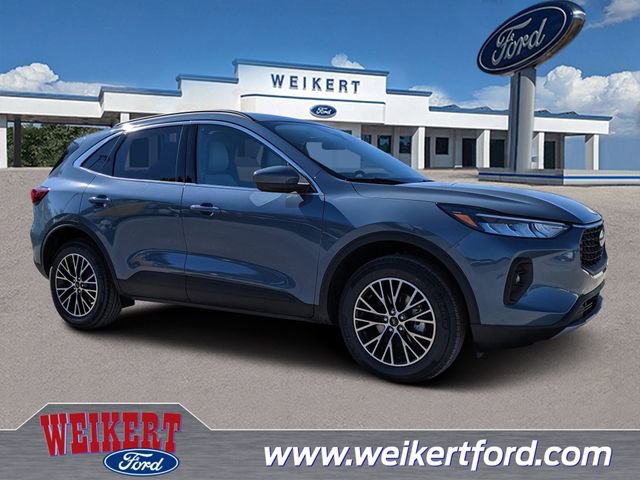 New 2026 Ford Escape SE