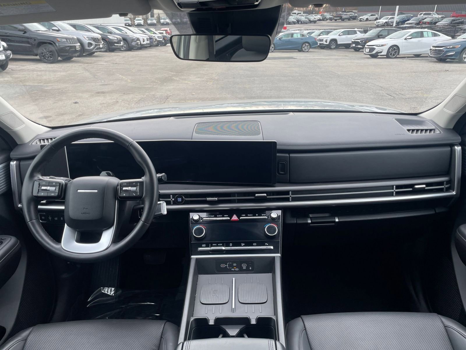 Used 2025 Hyundai Santa Fe SEL image 33