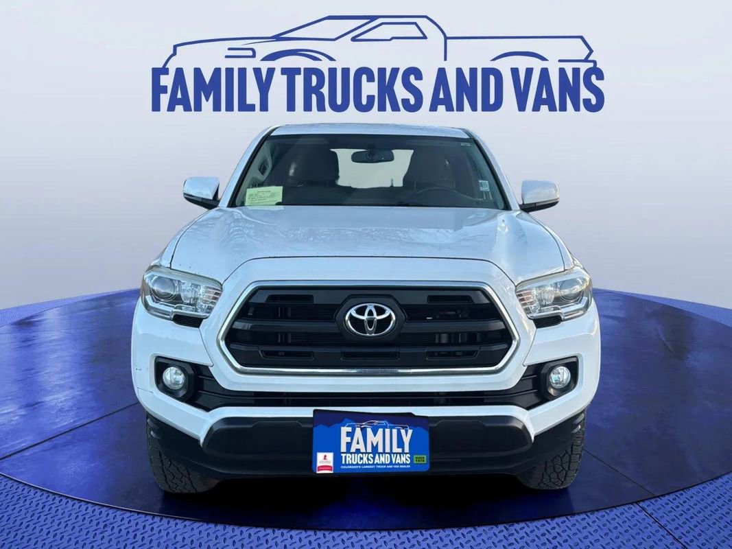 Used 2017 Toyota Tacoma SR5 image 8