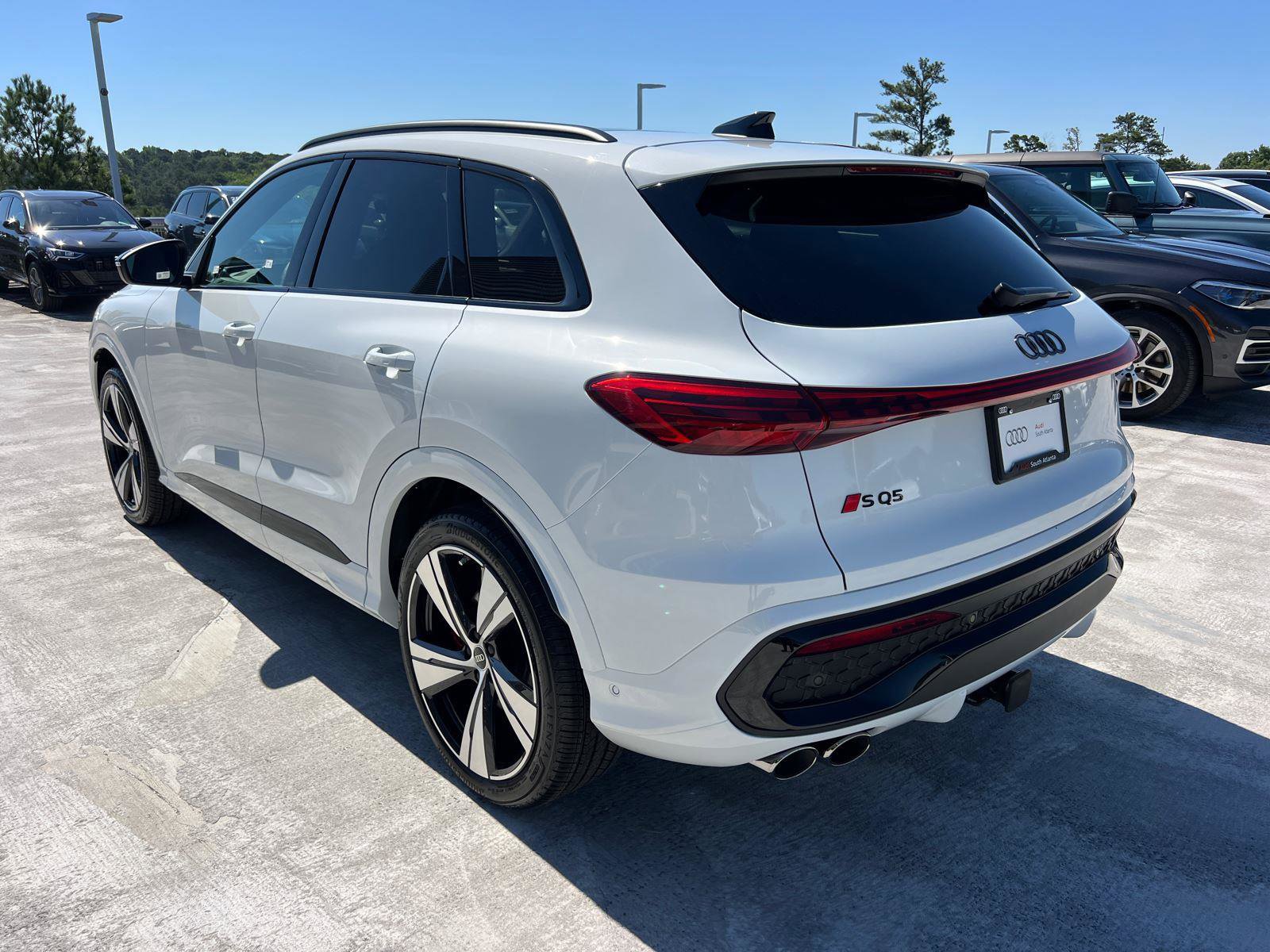 New 2026 Audi SQ5 Premium Plus AWD/4WD image 7