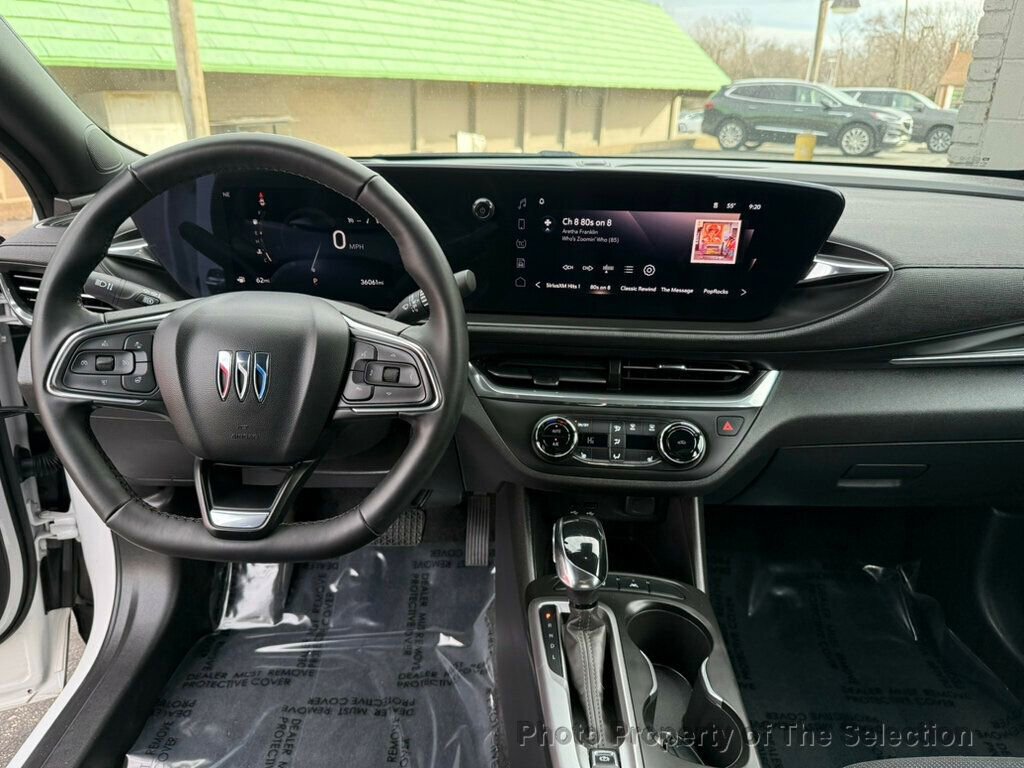 Used 2024 Buick Envista Preferred w/ Convenience I Package image 42