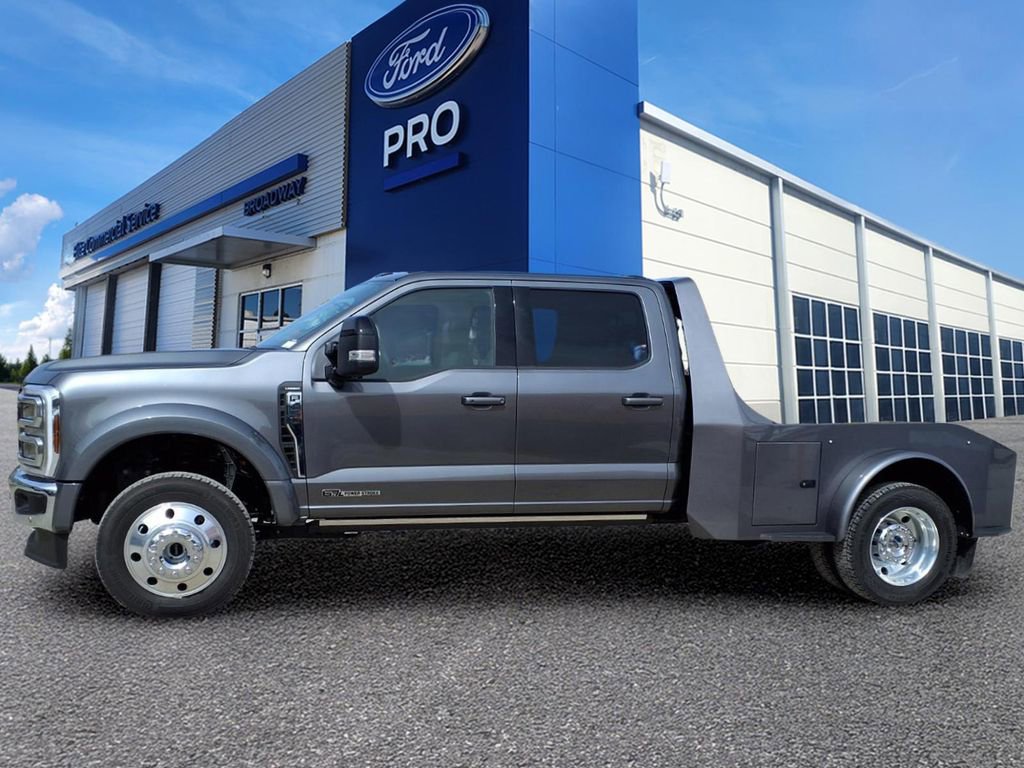 New 2025 Ford F450 Lariat w/ Lariat Ultimate Package image 10