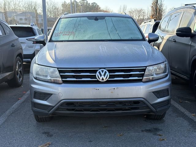 Used 2021 Volkswagen Tiguan SE image 2