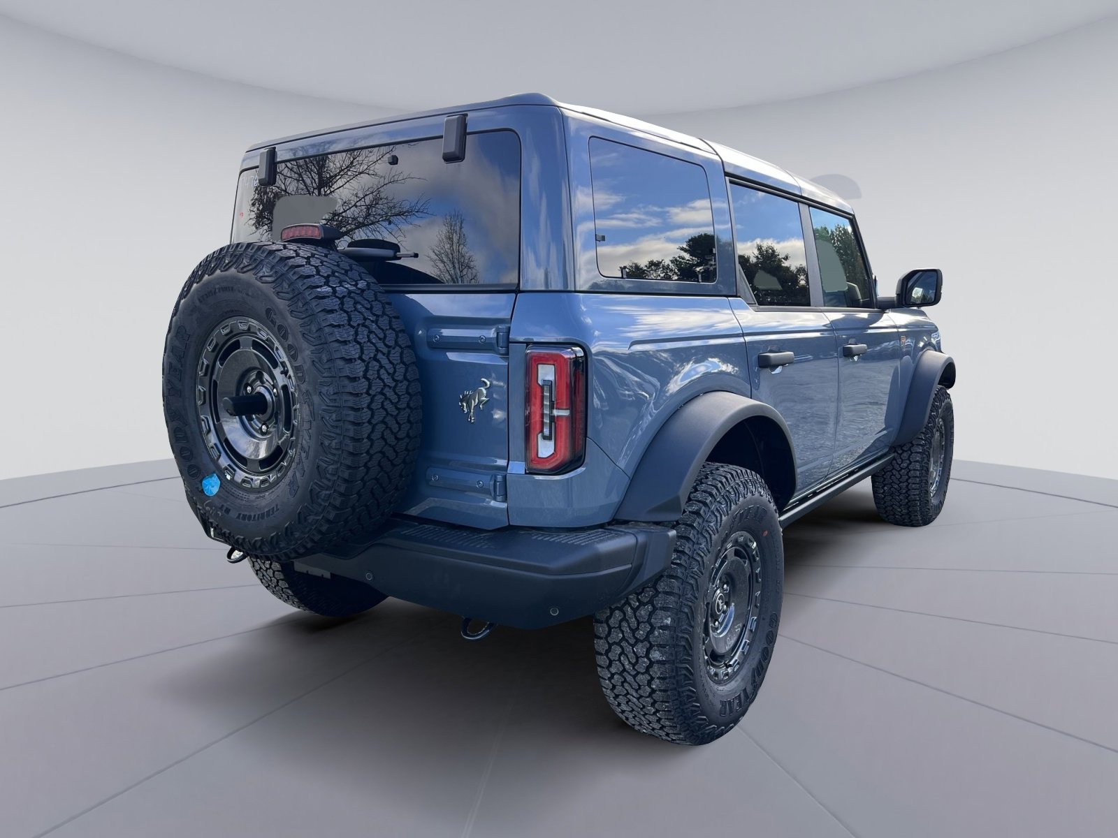 New 2025 Ford Bronco Badlands image 7