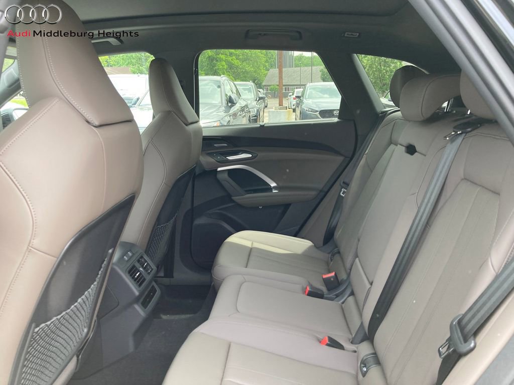 New 2025 Audi Q5 Premium Plus image 28