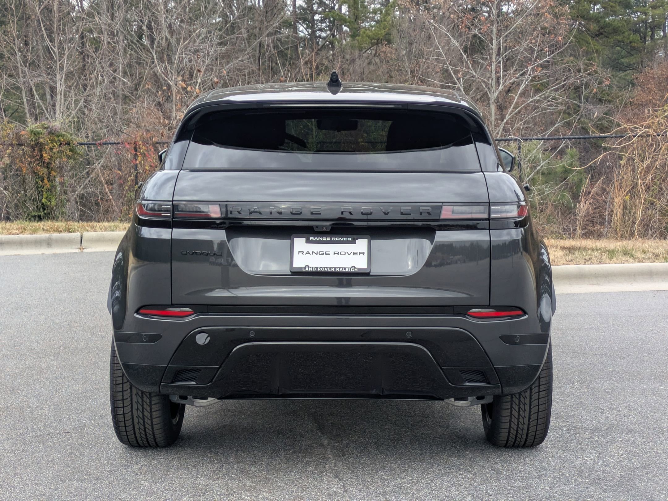New 2026 Land Rover Range Rover Evoque Dynamic SE image 6