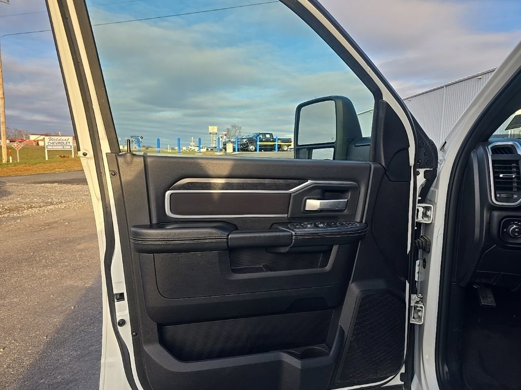 Used 2024 RAM 2500 Big Horn image 12