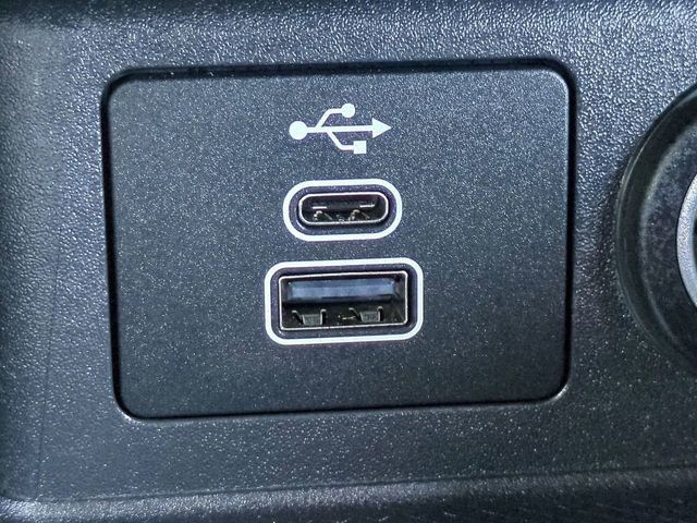 Used 2026 Ford Escape ST-Line image 21