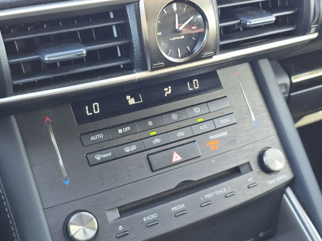 Used 2020 Lexus IS 300 image 22