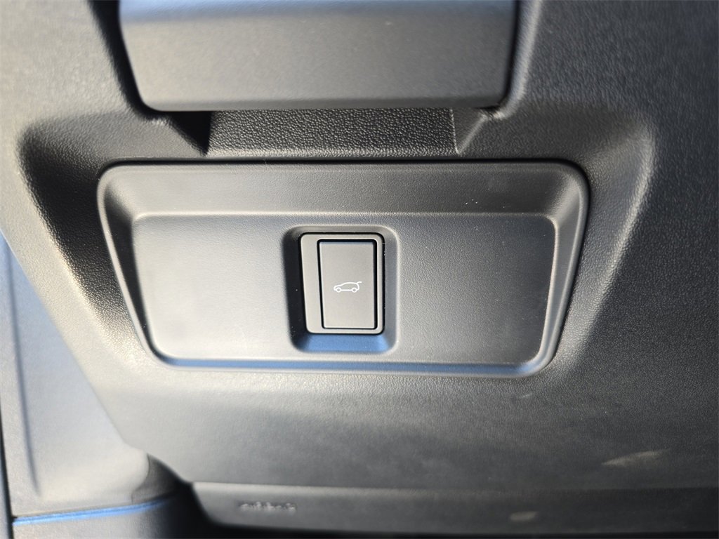 New 2025 Land Rover Discovery Sport Dynamic SE image 26