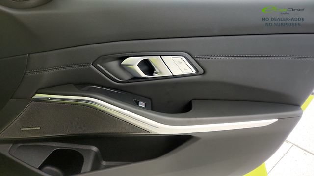 Used 2025 BMW M3 Competition AWD/4WD image 39