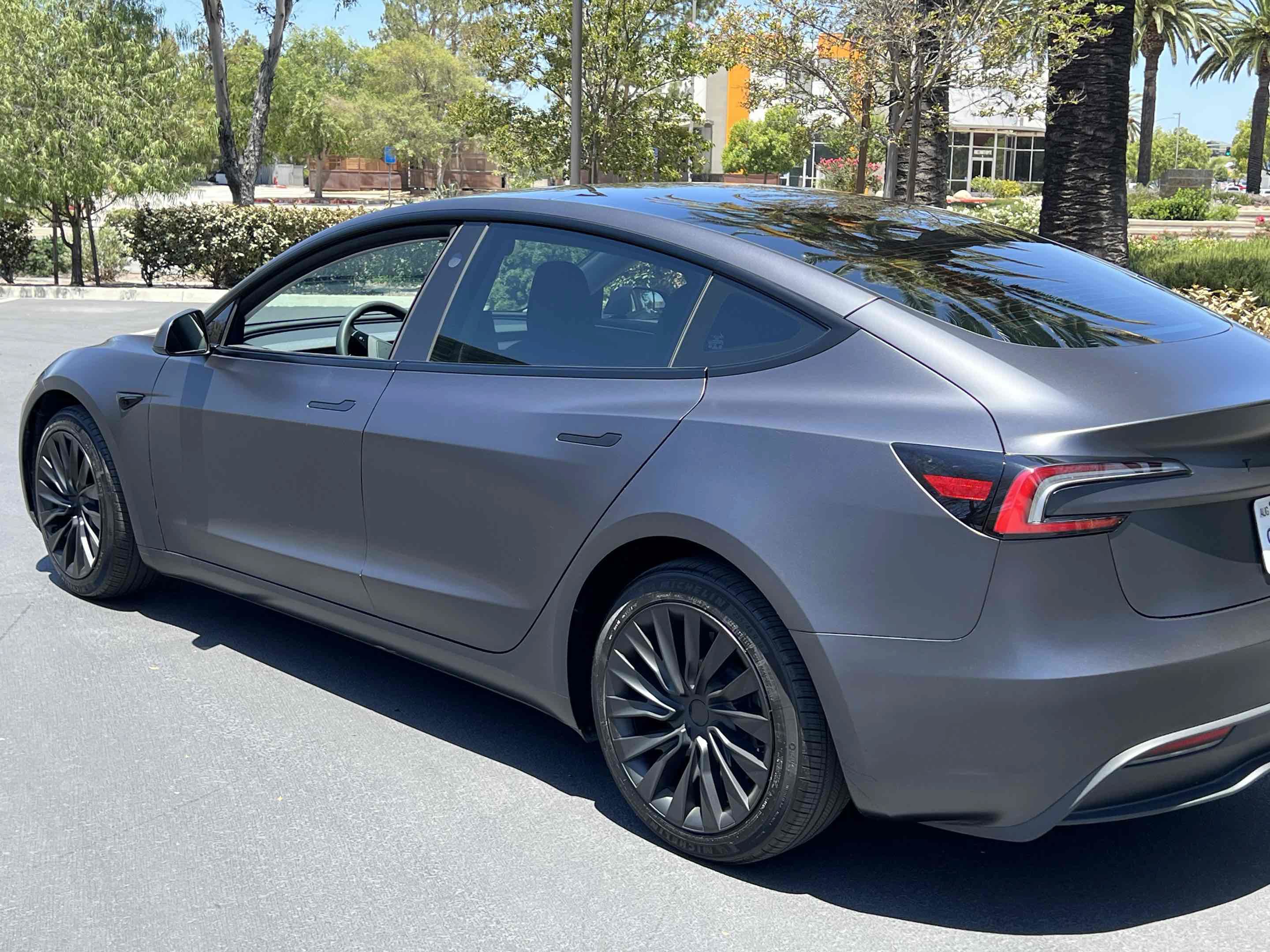 Used 2024 Tesla Model 3 Long Range RWD image 39