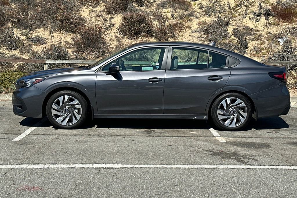 Used 2025 Subaru Legacy Limited image 7