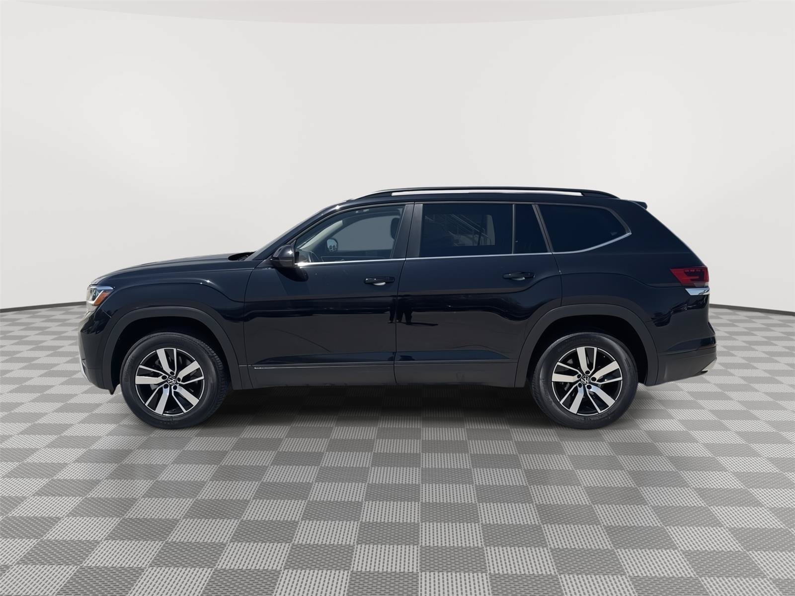 Certified 2022 Volkswagen Atlas SE AWD/4WD image 5