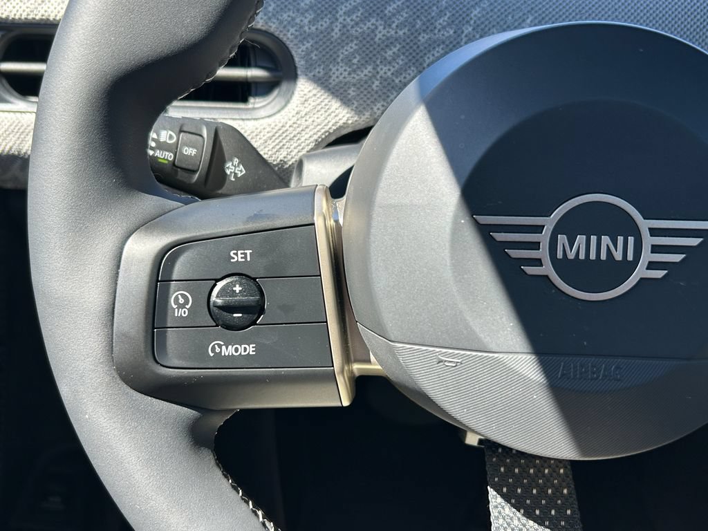 Used 2026 MINI Cooper S FWD image 19