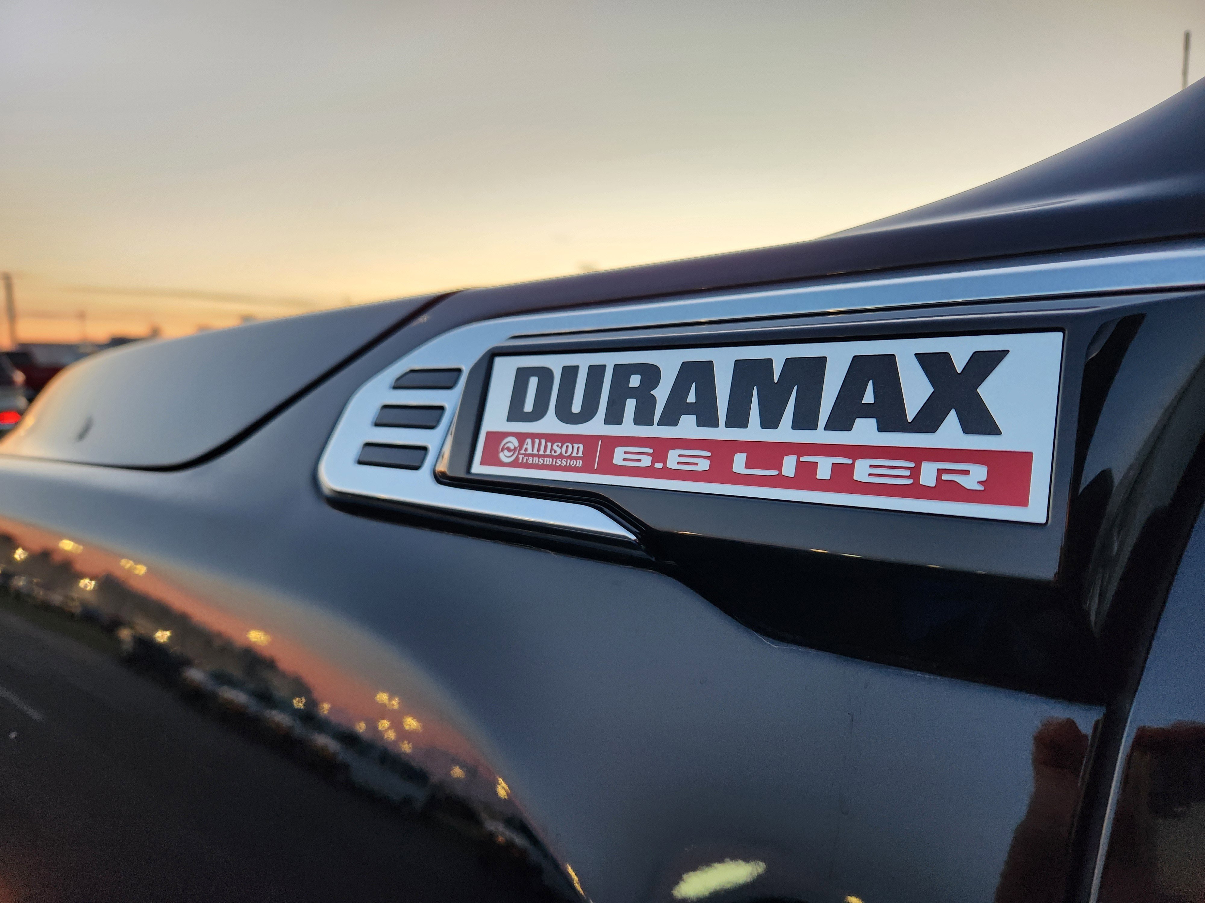 Used 2024 GMC Sierra 2500 Denali w/ Denali Reserve Package image 10