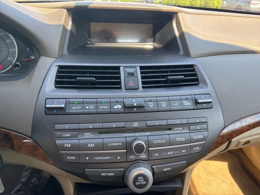 Used 2010 Honda Accord EX-L image 10