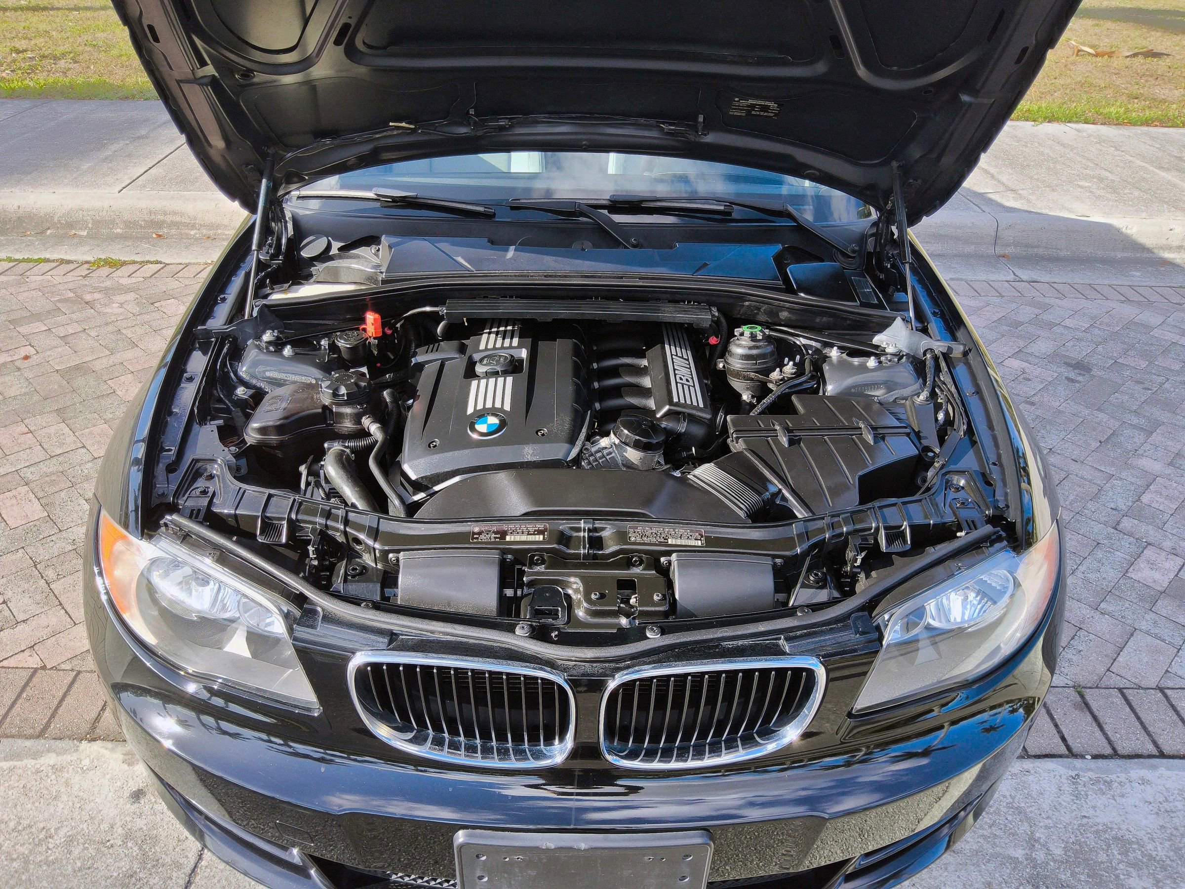 Used 2011 BMW 128i 128i Convertible 2D image 51