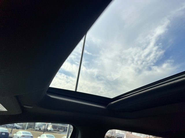 Used 2025 Chevrolet Silverado 1500 ZR2 w/ Dark Appearance Package image 19