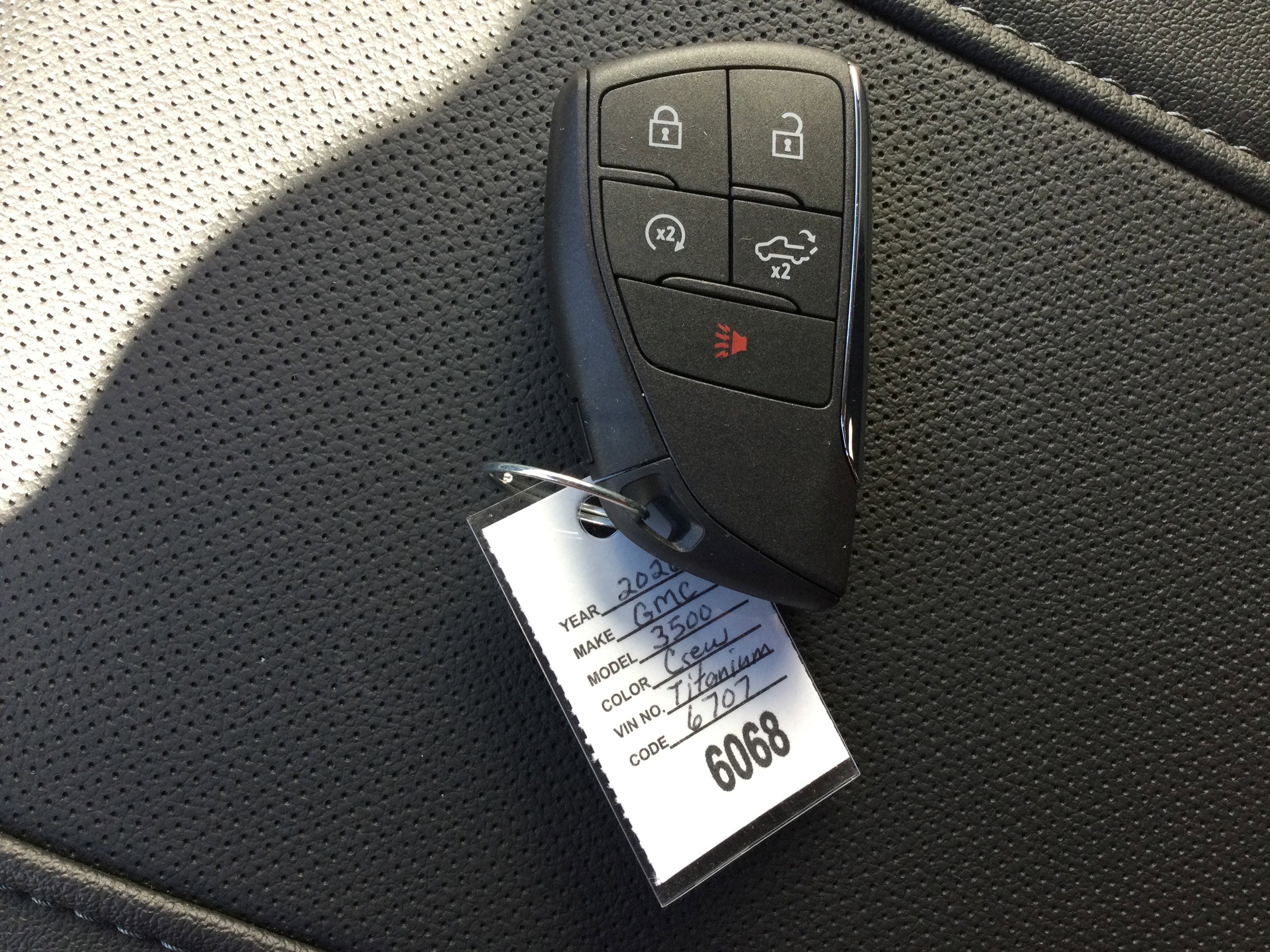 New 2026 GMC Sierra 3500 SLT w/ SLT Premium Package image 21