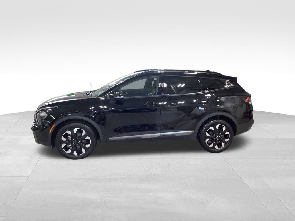 Certified 2023 Kia Sportage X-Line image 3