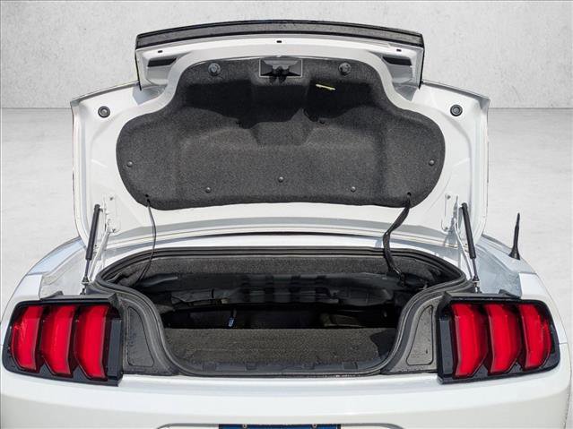 Used 2022 Ford Mustang Premium RWD image 6