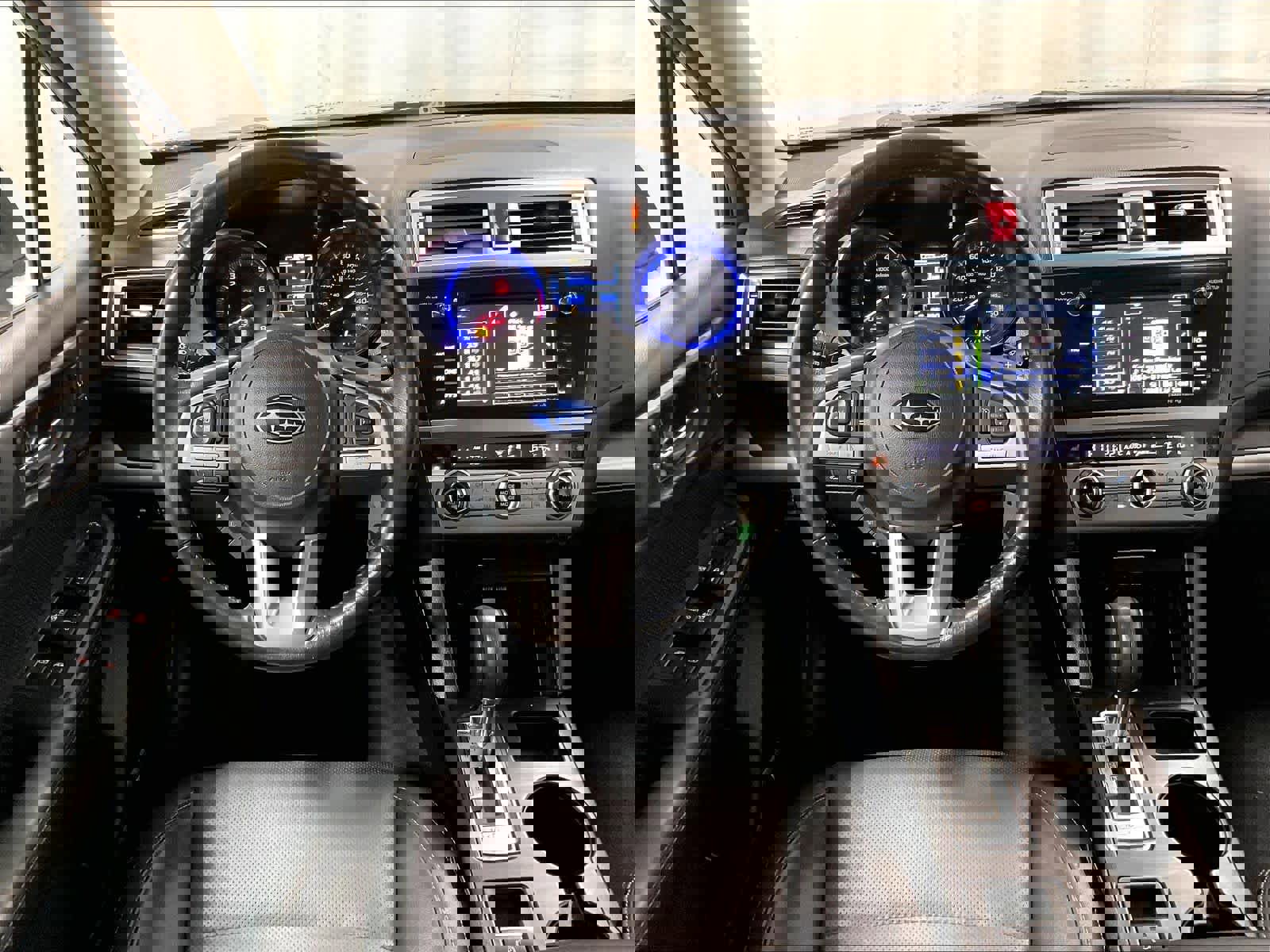 Used 2016 Subaru Legacy 3.6R Limited image 17