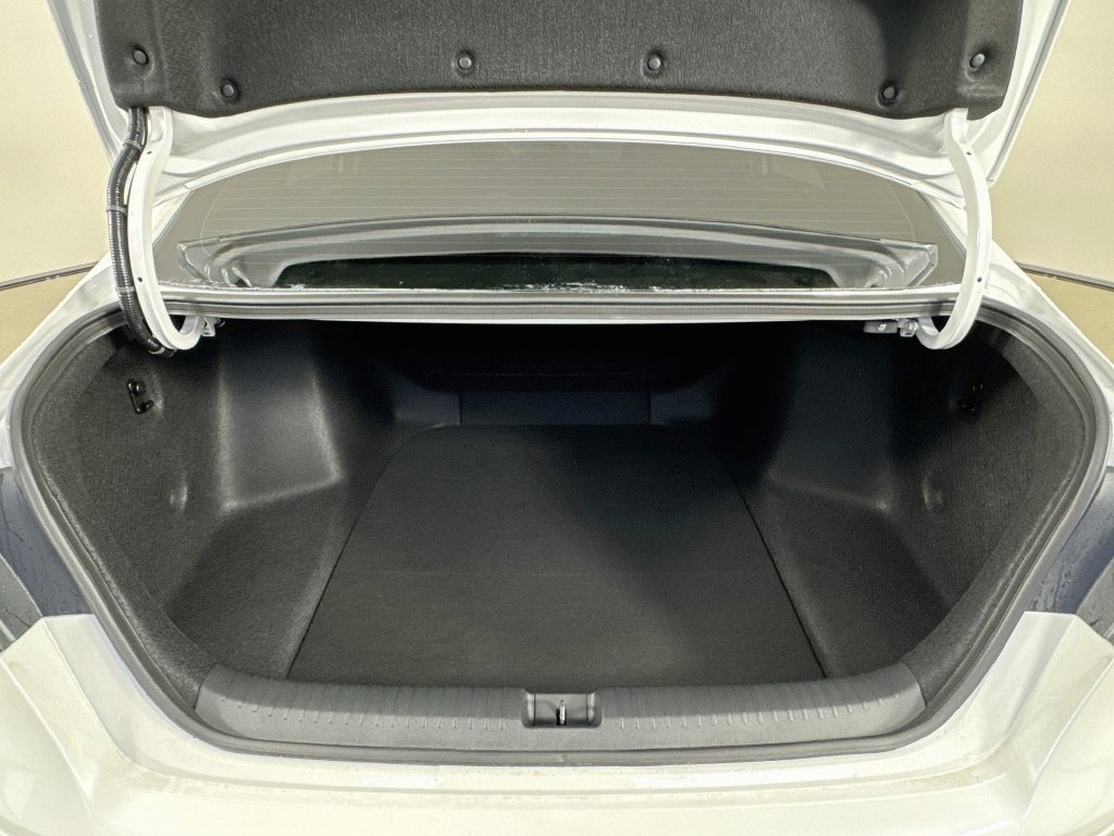 Used 2026 Honda Accord LX image 30