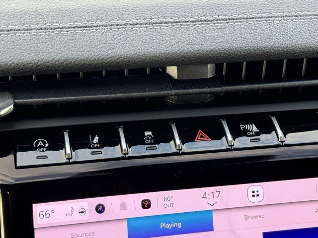 New 2025 Jeep Grand Cherokee L Limited w/ Trailer Tow Package image 19