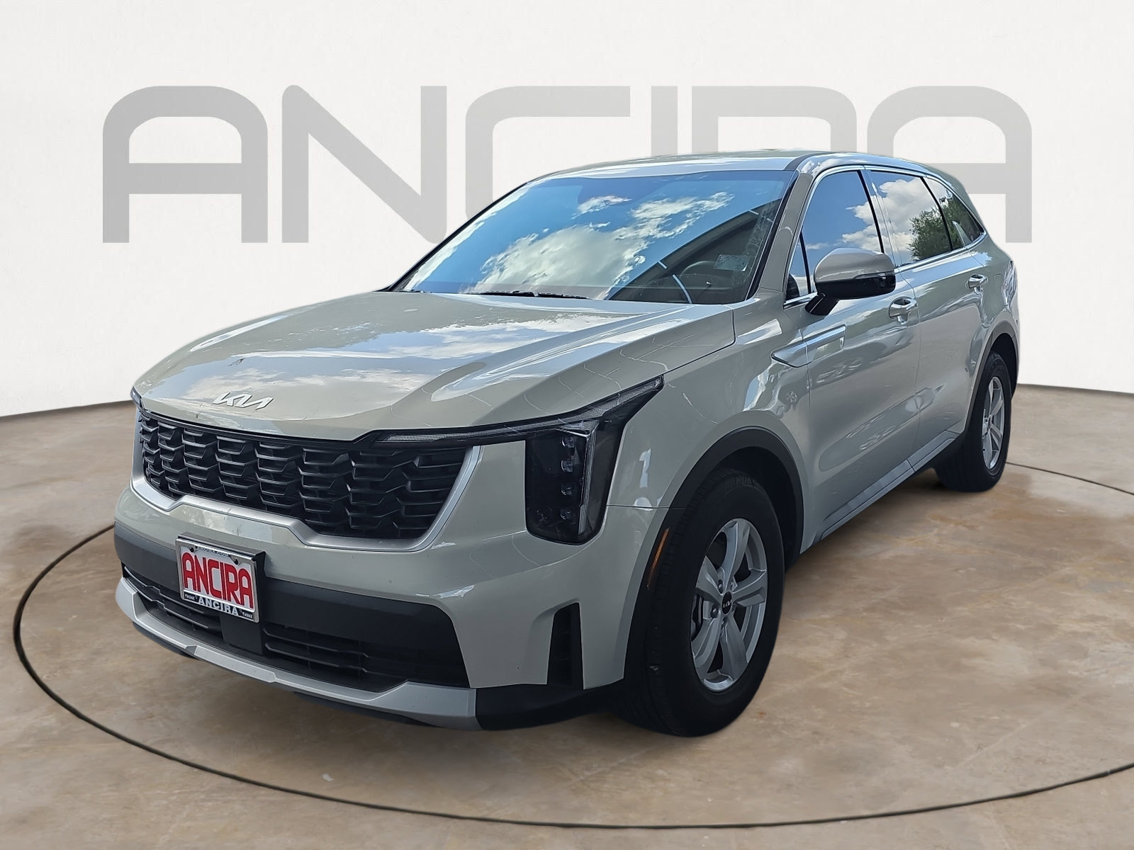 Certified 2026 Kia Sorento LX FWD image 3