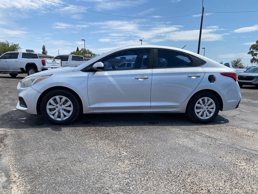 Used 2018 Hyundai Accent SE FWD image 3