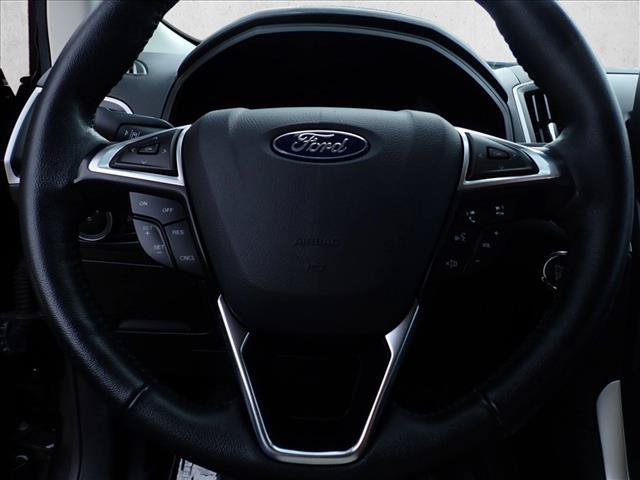 Used 2024 Ford Edge SEL AWD/4WD image 16