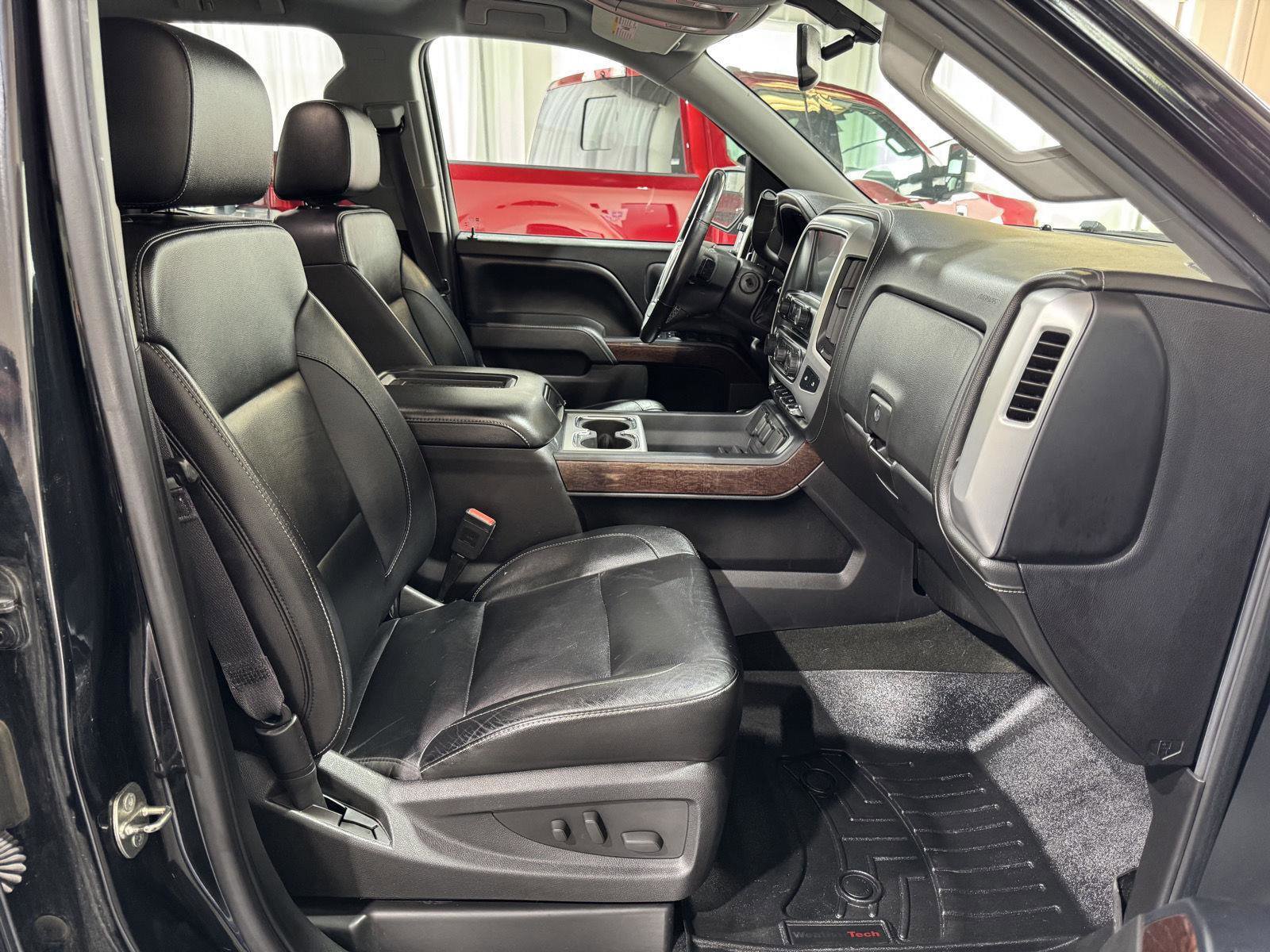 Used 2016 GMC Sierra 1500 SLT w/ SLT Premium Package AWD/4WD image 15