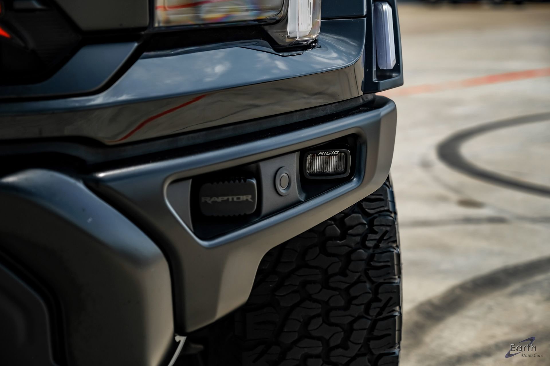 Used 2025 Ford F150 Raptor w/ Equipment Group 803A Raptor R image 32