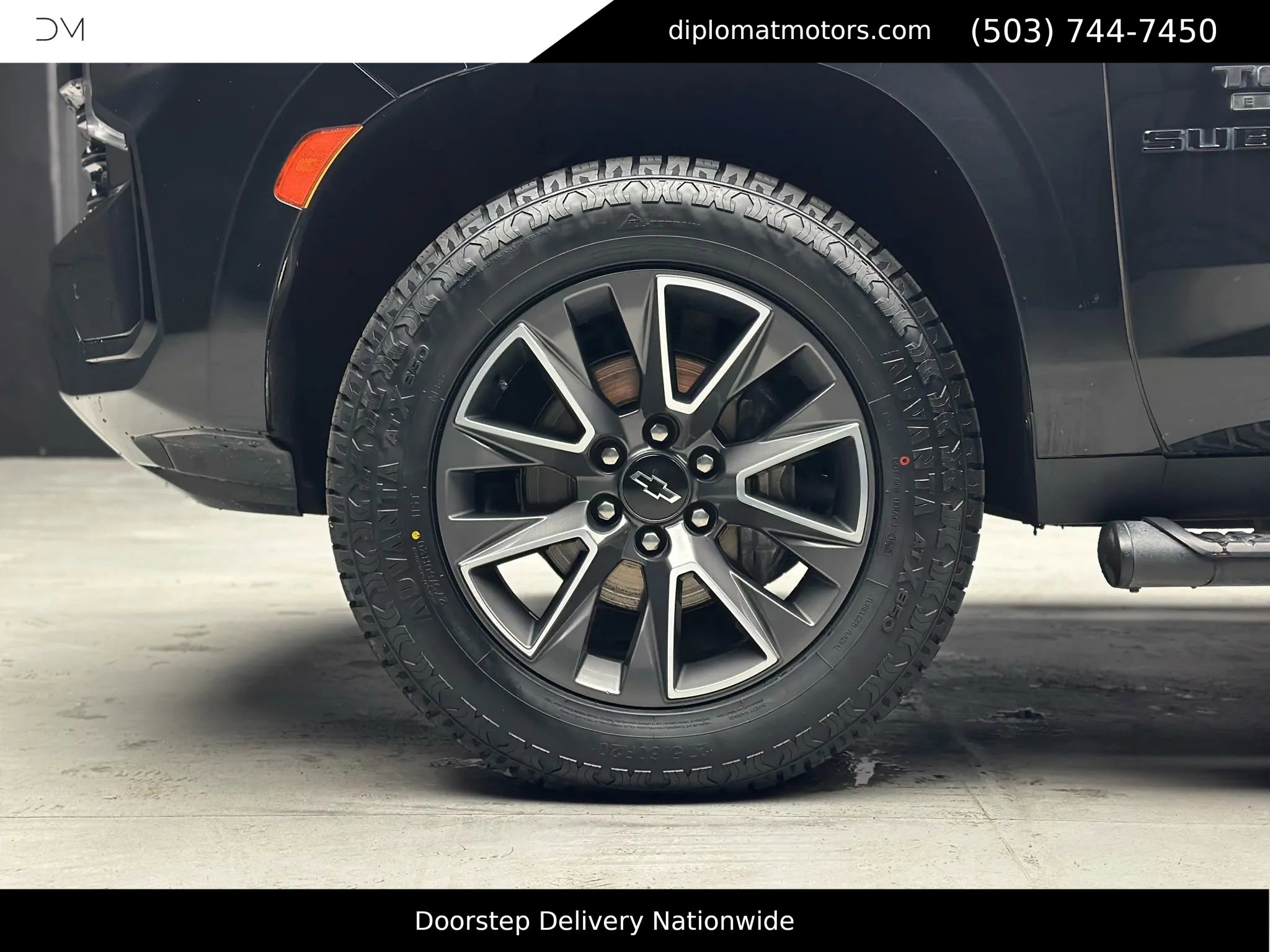 Used 2023 Chevrolet Suburban Z71 image 39