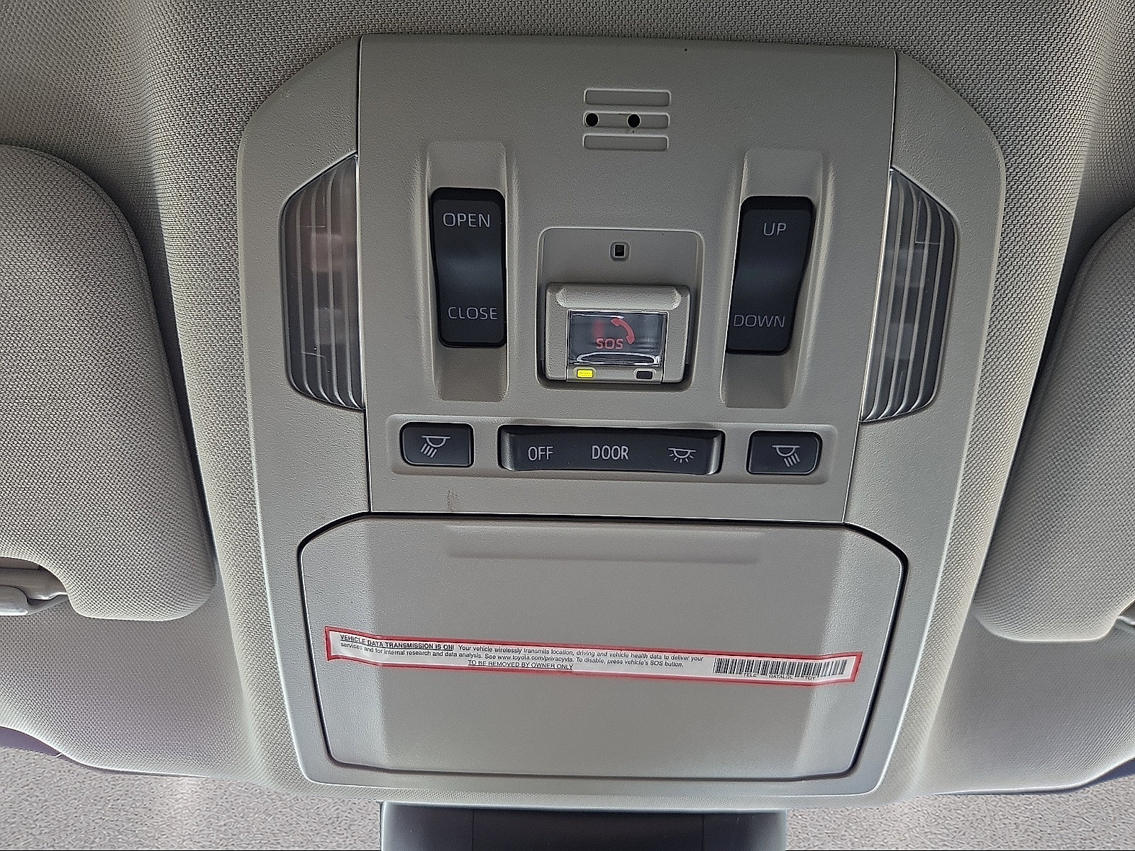 Used 2023 Toyota Highlander XLE AWD/4WD image 21