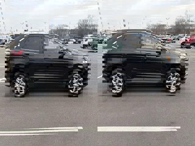 Used 2022 Ford Edge SEL image 31