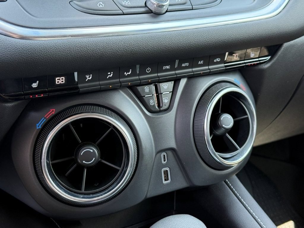 Used 2024 Chevrolet Blazer LT w/ Redline Edition FWD image 27