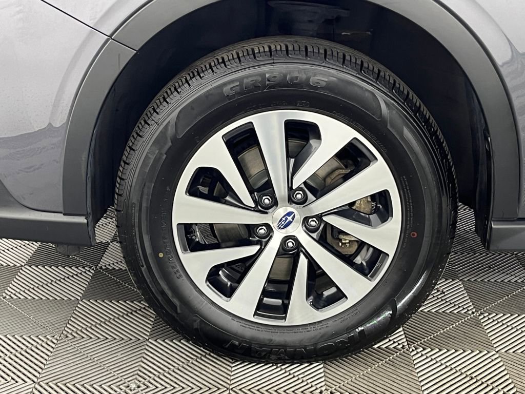 Used 2022 Subaru Outback Premium image 20
