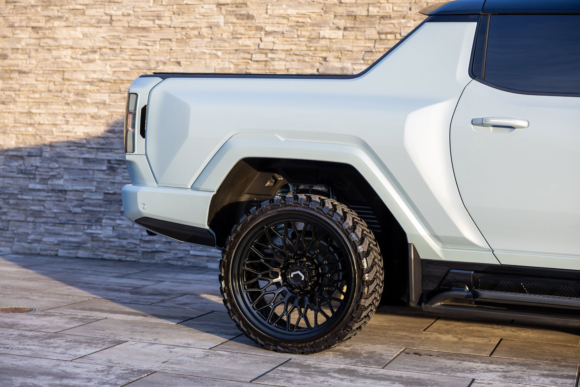 Used 2024 GMC Hummer EV 3X w/ Extreme Off-Road Package image 13