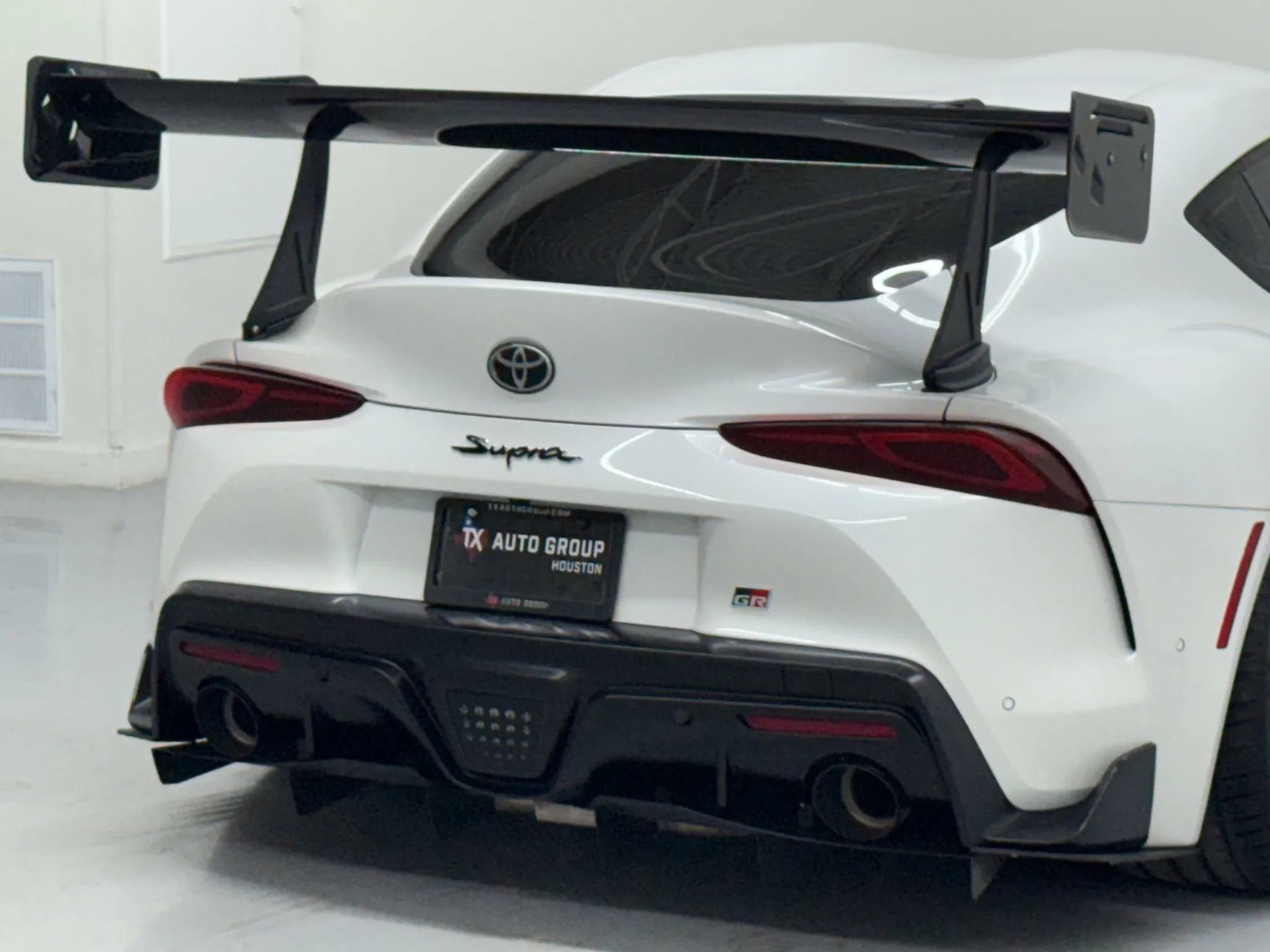 Used 2023 Toyota Supra Premium image 16