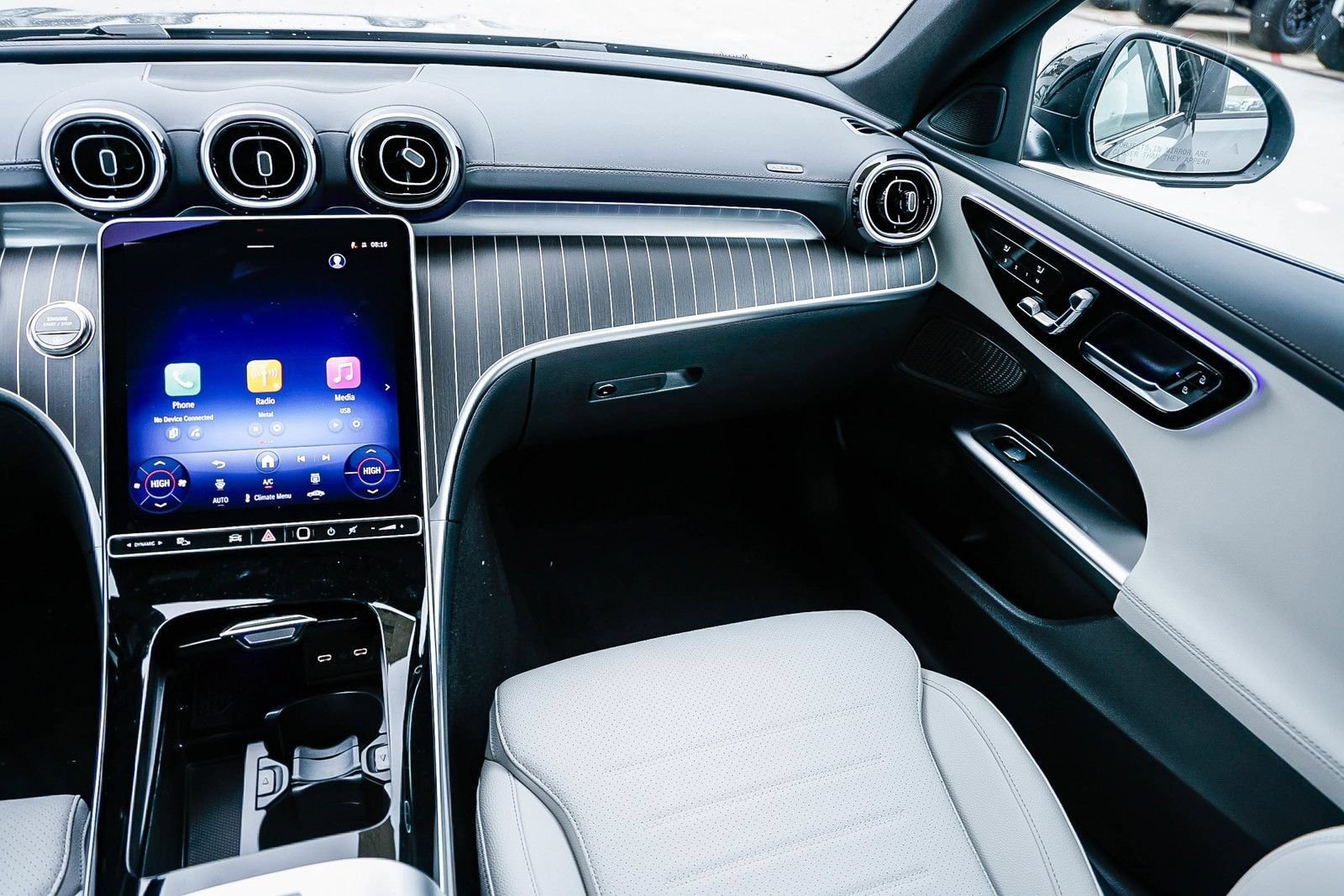 New 2026 Mercedes-Benz C 300 Sedan image 16