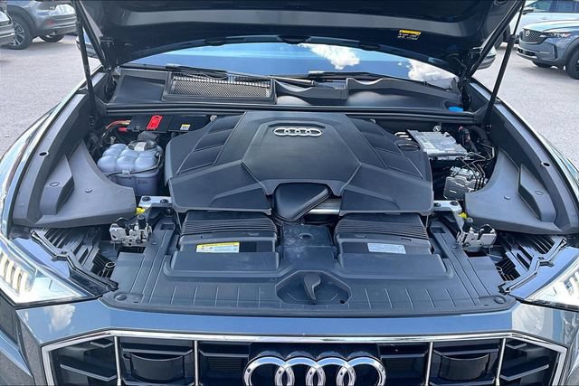 Used 2023 Audi Q8 Premium Plus AWD/4WD image 9