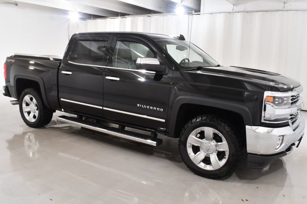 Used 2017 Chevrolet Silverado 1500 LTZ w/ Sport Package AWD/4WD image 5
