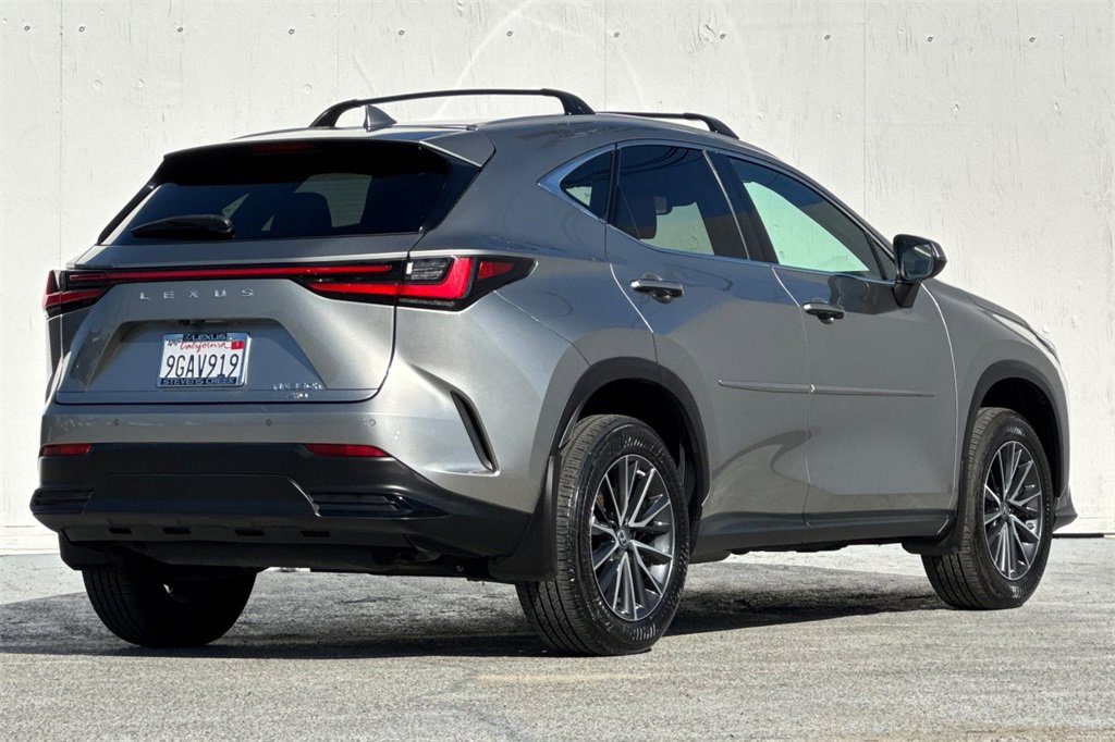 Used 2023 Lexus NX 350h 350h Premium image 3