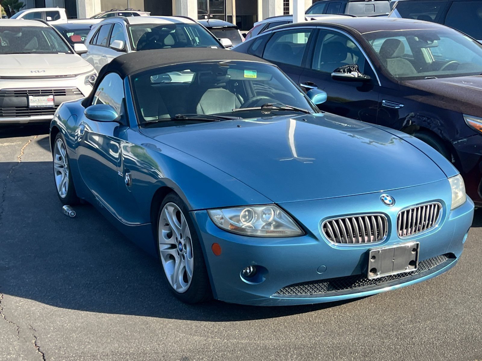 Used 2005 BMW Z4 3.0i RWD image 2