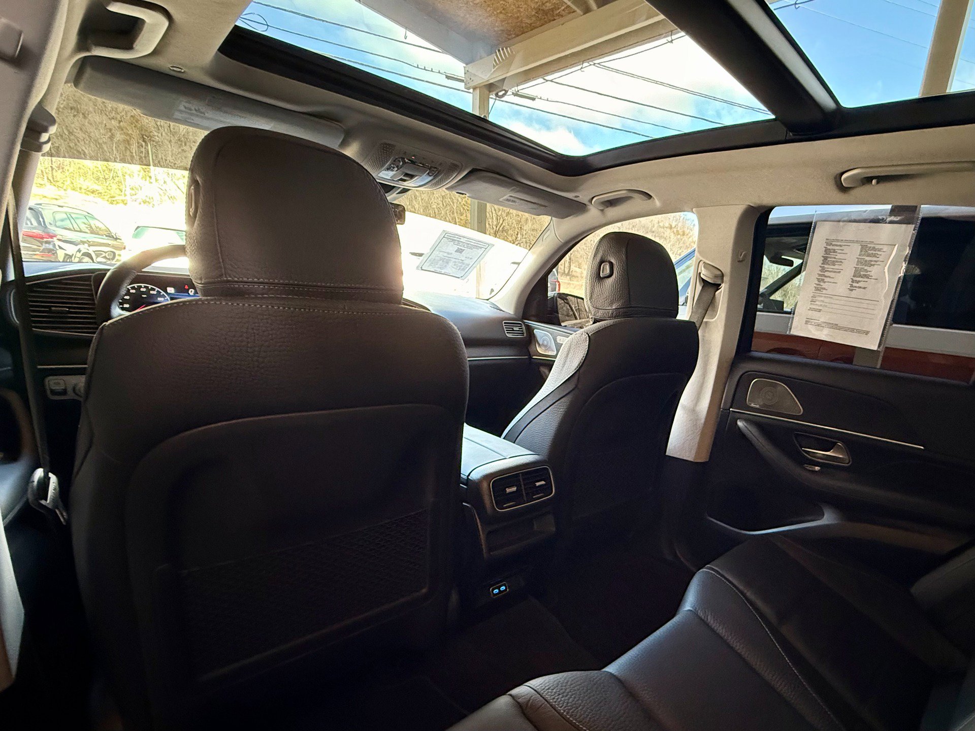 Used 2025 Mercedes-Benz GLE 580 4MATIC image 34