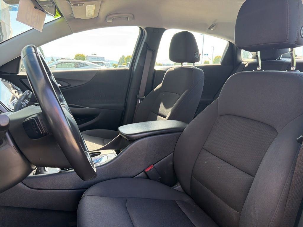 Used 2021 Chevrolet Malibu RS FWD image 4